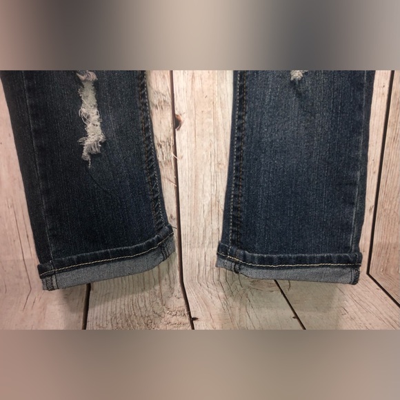 South Pole Stretch Juniors Size 5 Cuffed Denim Capris Feather Pocket Design - Picture 9 of 12